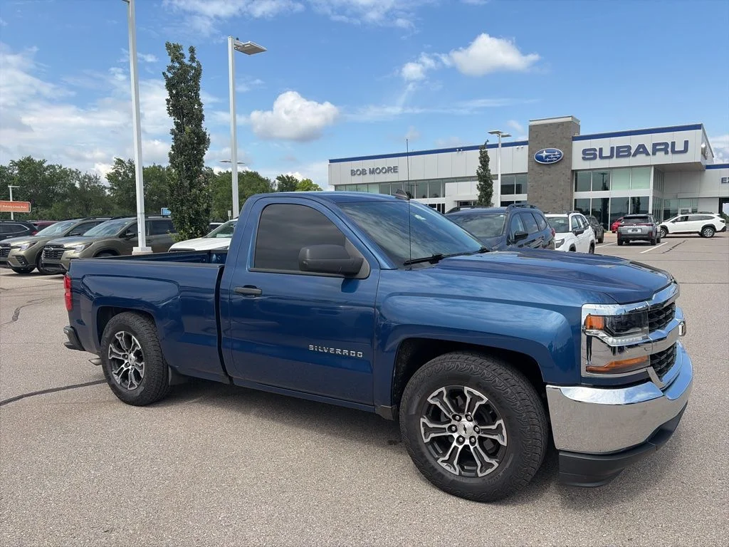 Used 2016 Blue Chevrolet LS image 1