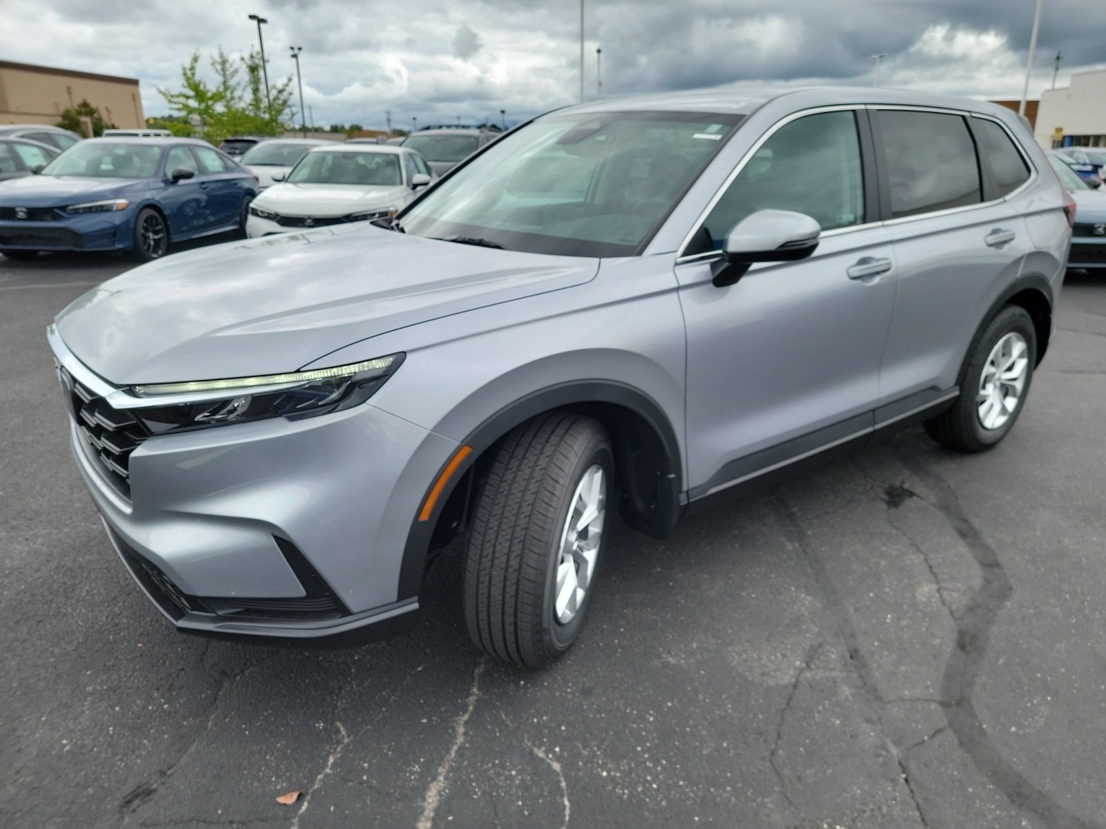 New 2026 Solar Silver Metallic Honda LX image 3