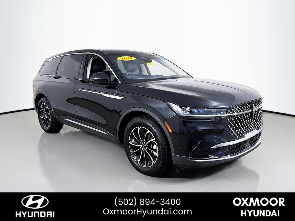 2024 Lincoln Nautilus Premiere AWD's photo