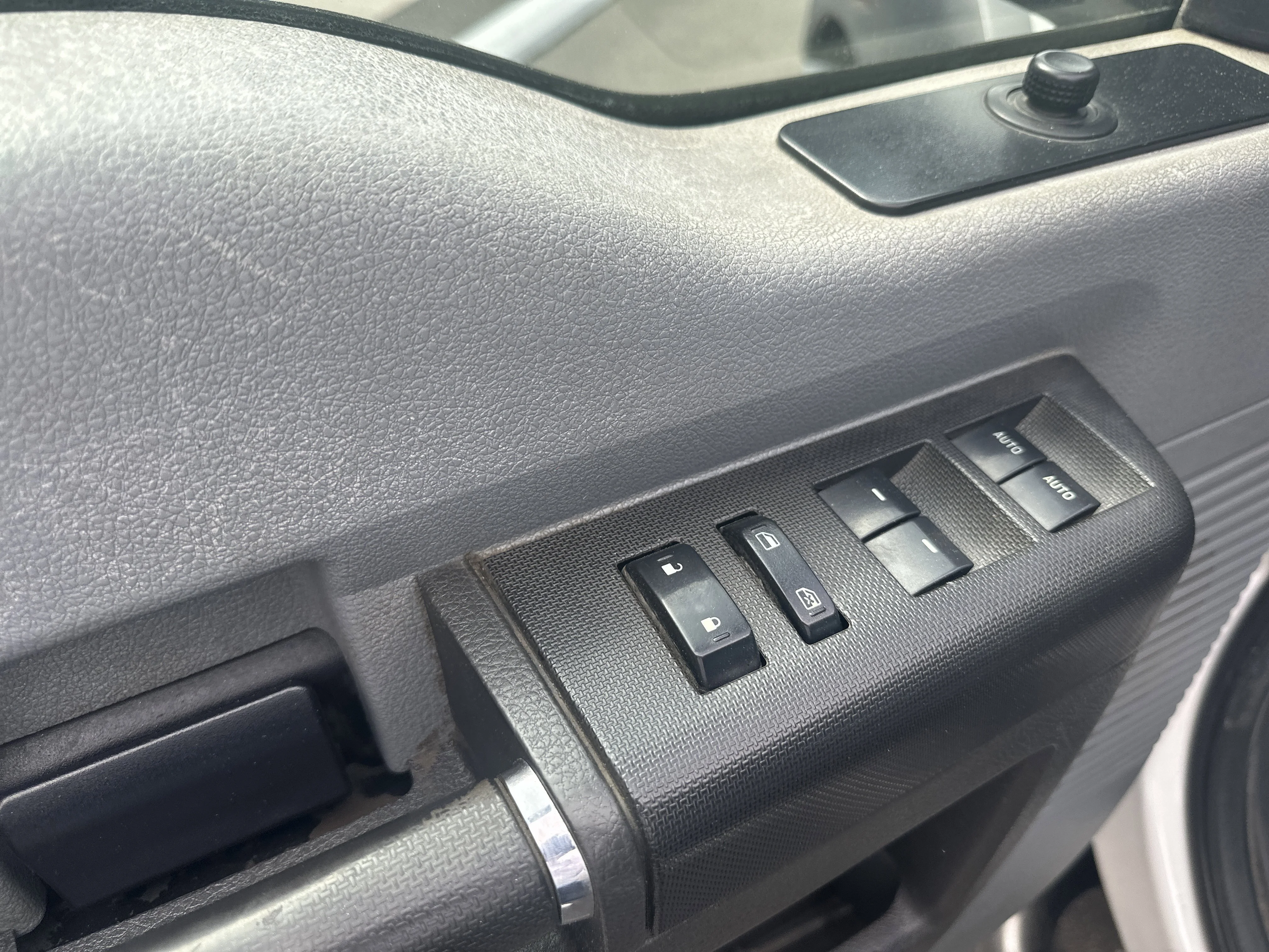 Used 2014  Ford  image 11