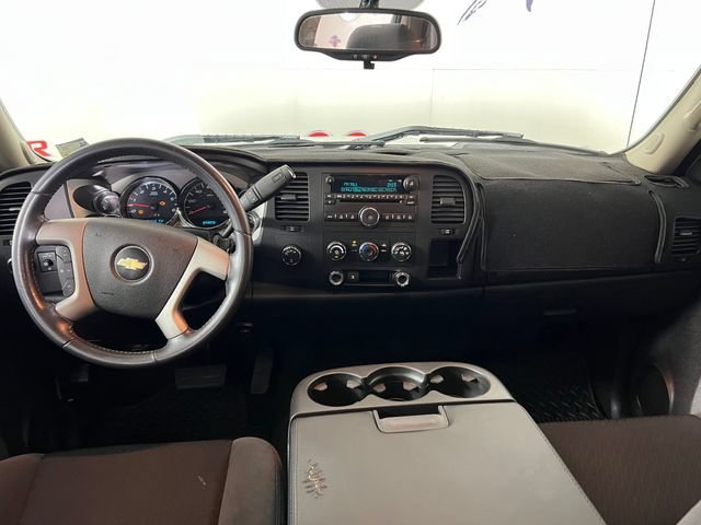 Used 2009 SUMMIT WHITE Chevrolet LT image 13