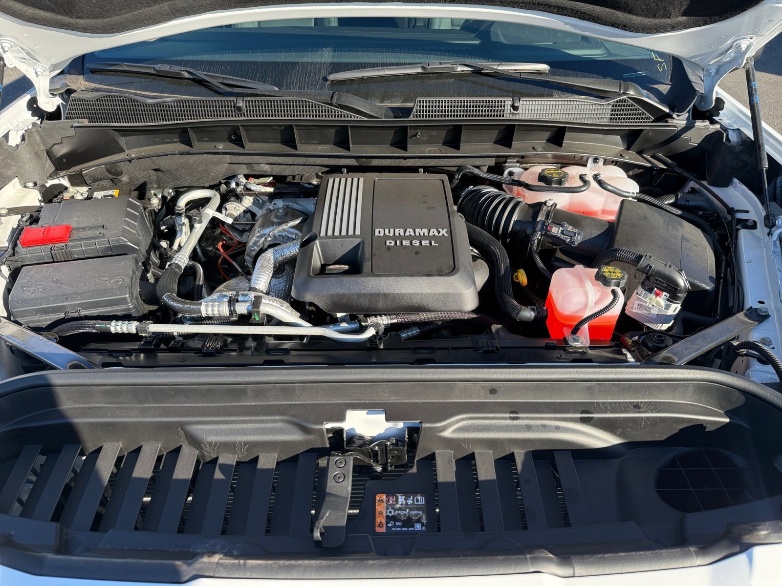 New 2026 Summit White GMC Elevation image 20
