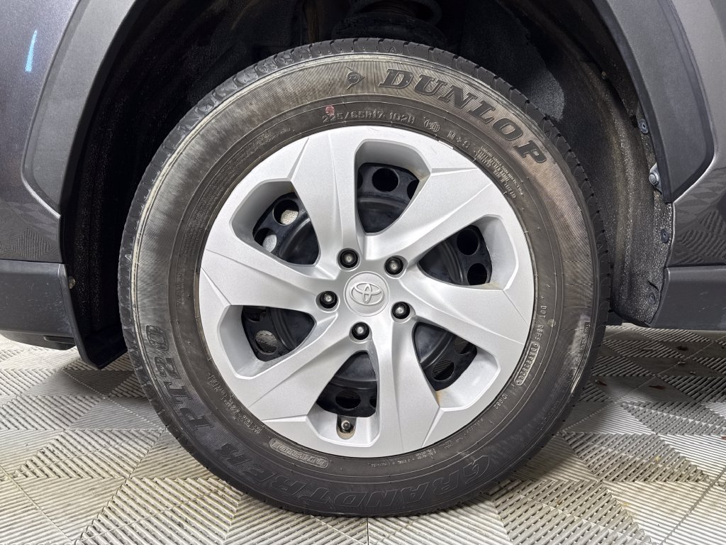 Used 2025 Gray Toyota LE image 22