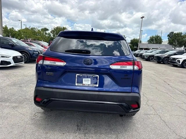 Used 2024 Blue Toyota Hybrid SE image 4