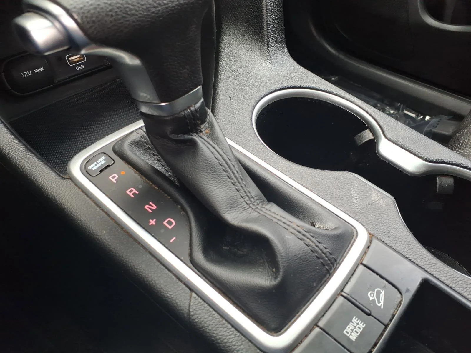 Used 2021 Pacific Blue Kia LX image 23