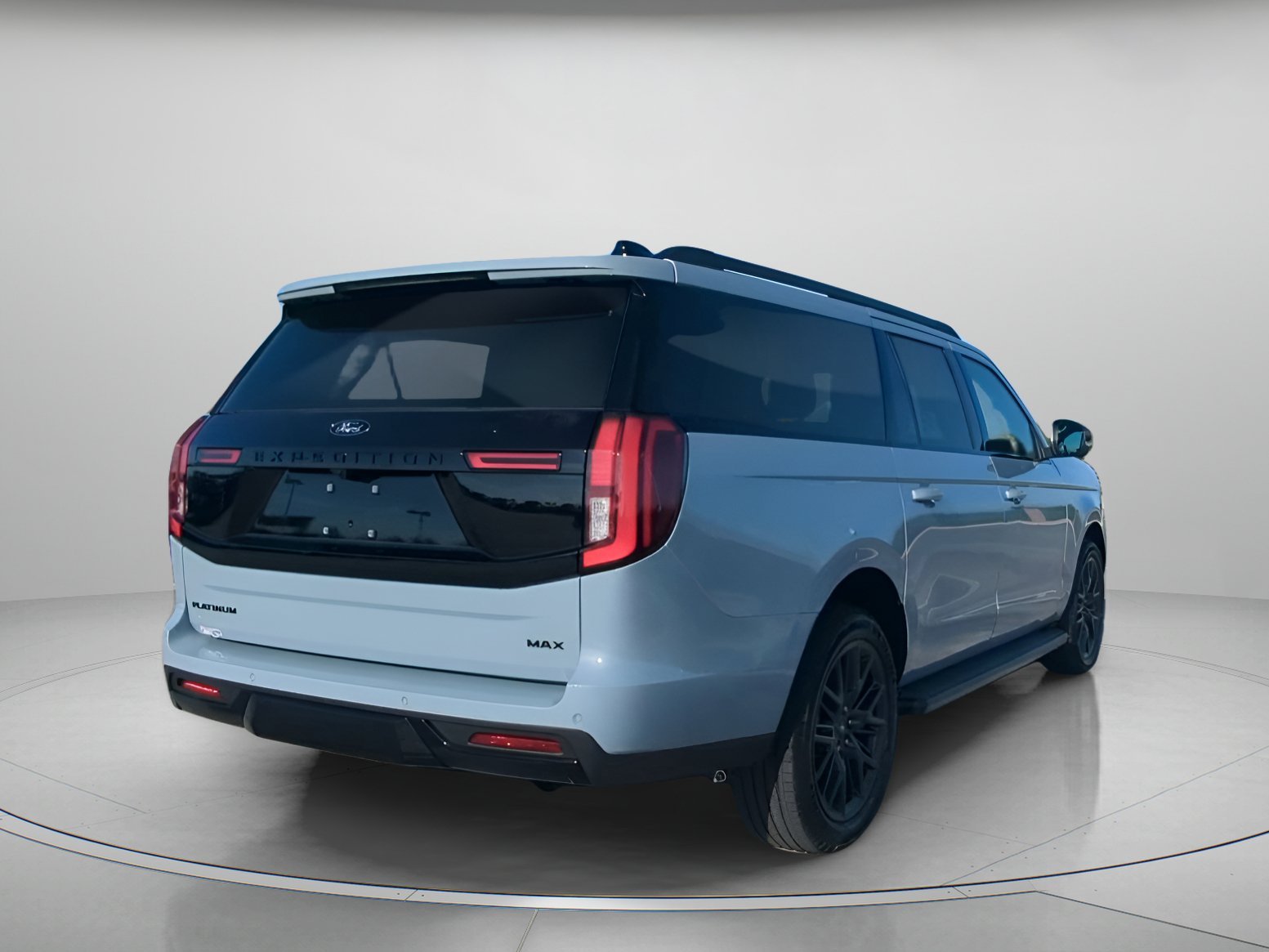 New 2026 Glacier Gray Metallic Tri-Coat Ford MAX Platinum® image 23