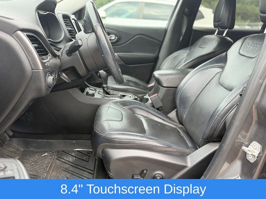 Used 2019 Gray Jeep Limited image 19