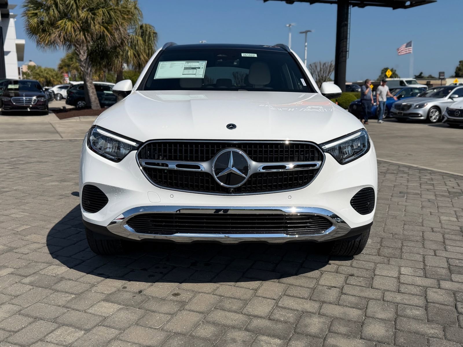 New 2026 Polar White Mercedes-Benz GLC 300 image 27