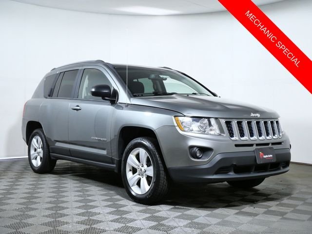Used 2013 Gray Jeep Latitude image 1