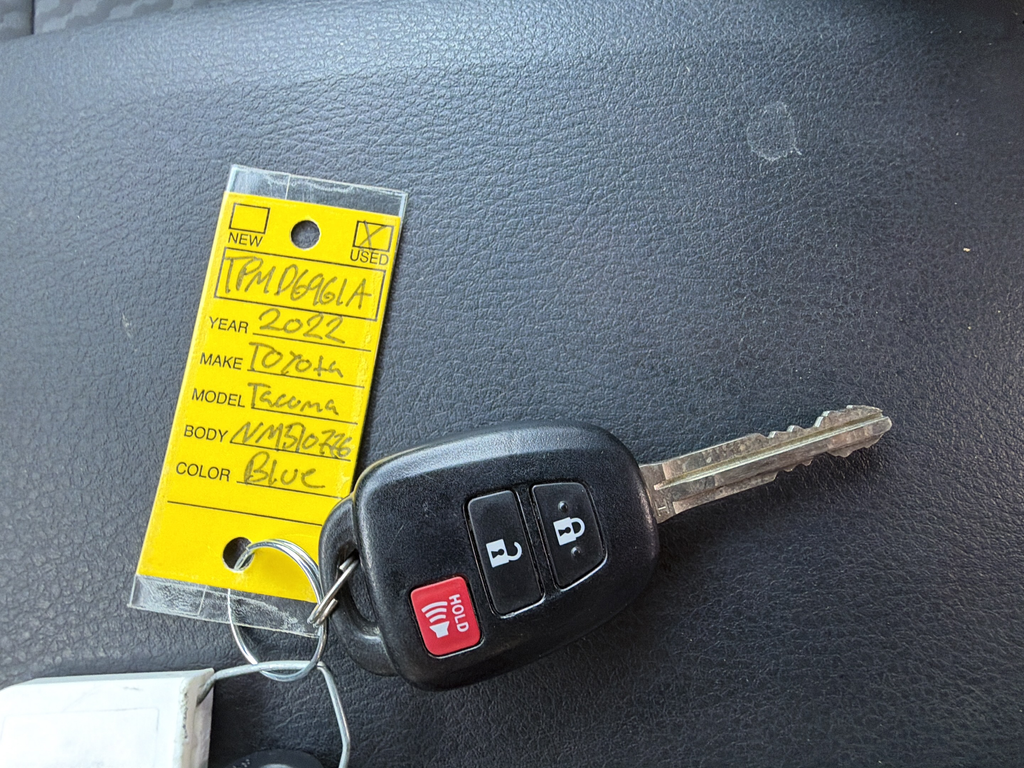 Used 2022 Blue Toyota SR5 image 35