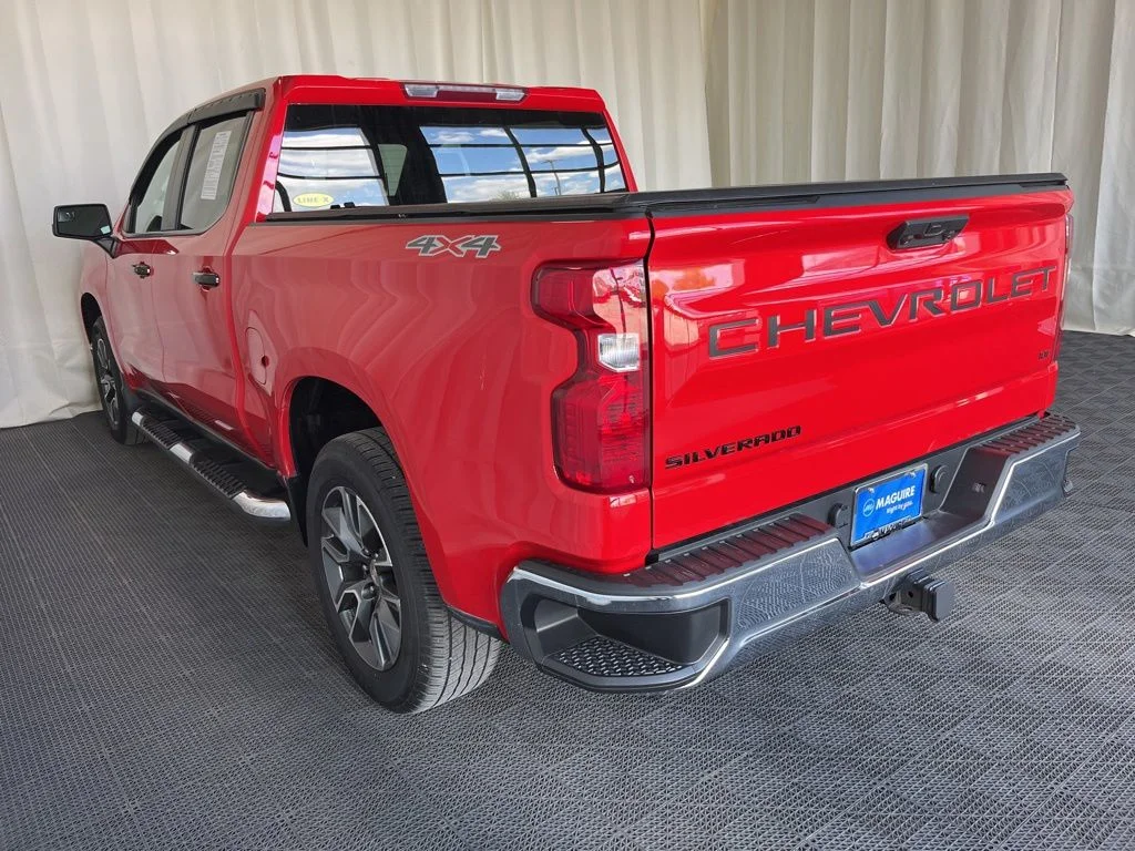 Used 2024 Red Chevrolet LT image 24