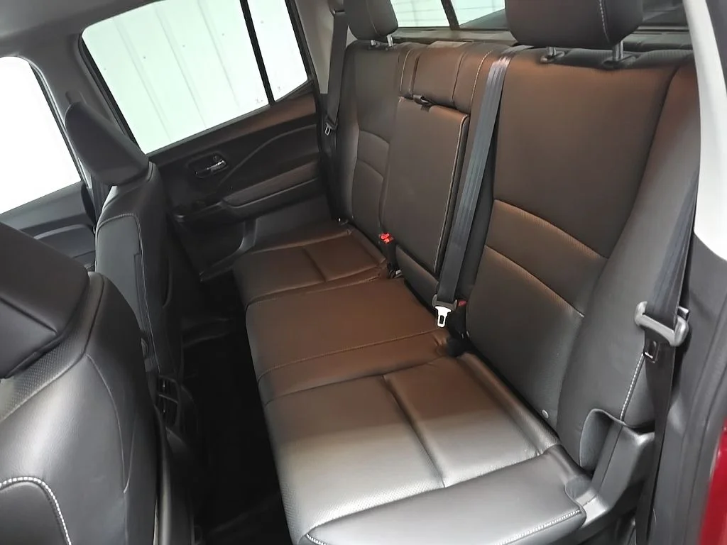 Used 2023 Red Honda RTL image 32