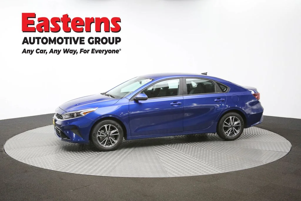 Used 2022 Blue Kia LXS image 57