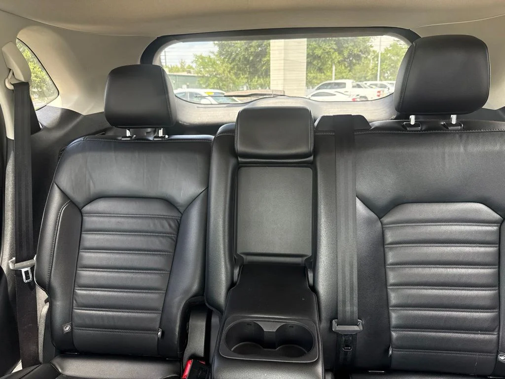 Used 2015 Guard Metallic Ford SEL image 12