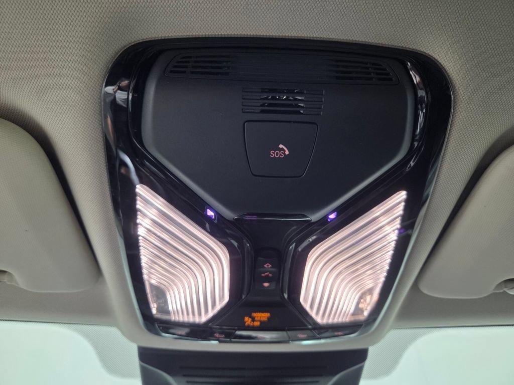 2025 BMW X7 40i - Photo 13