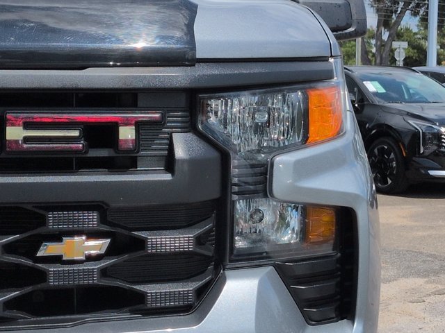 Used 2023 Gray Chevrolet Custom image 10