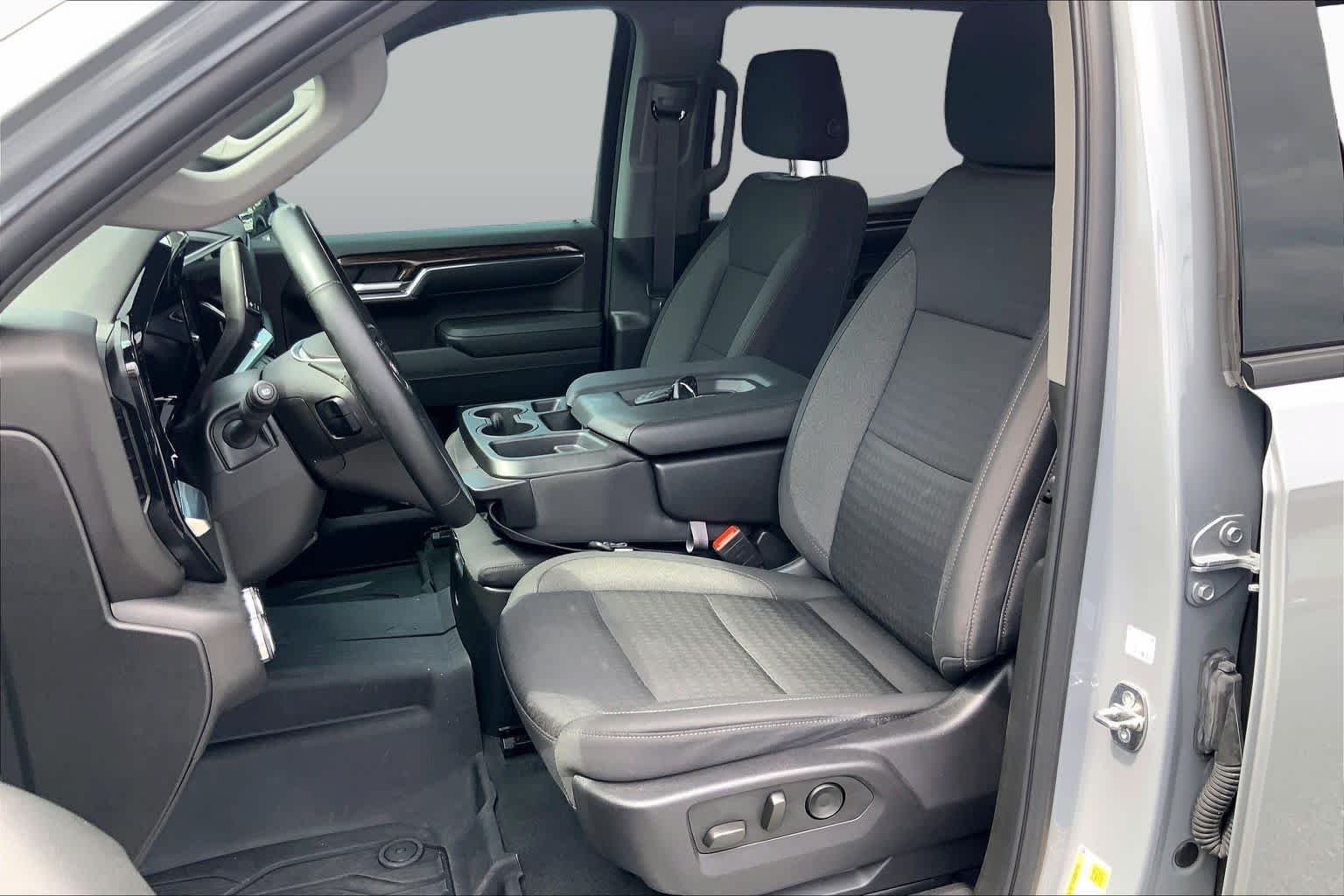 Used 2024 Thunderstorm Gray GMC Elevation image 8
