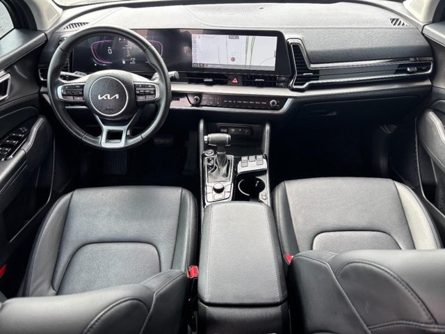 2024 Kia Sportage EX - Photo 11