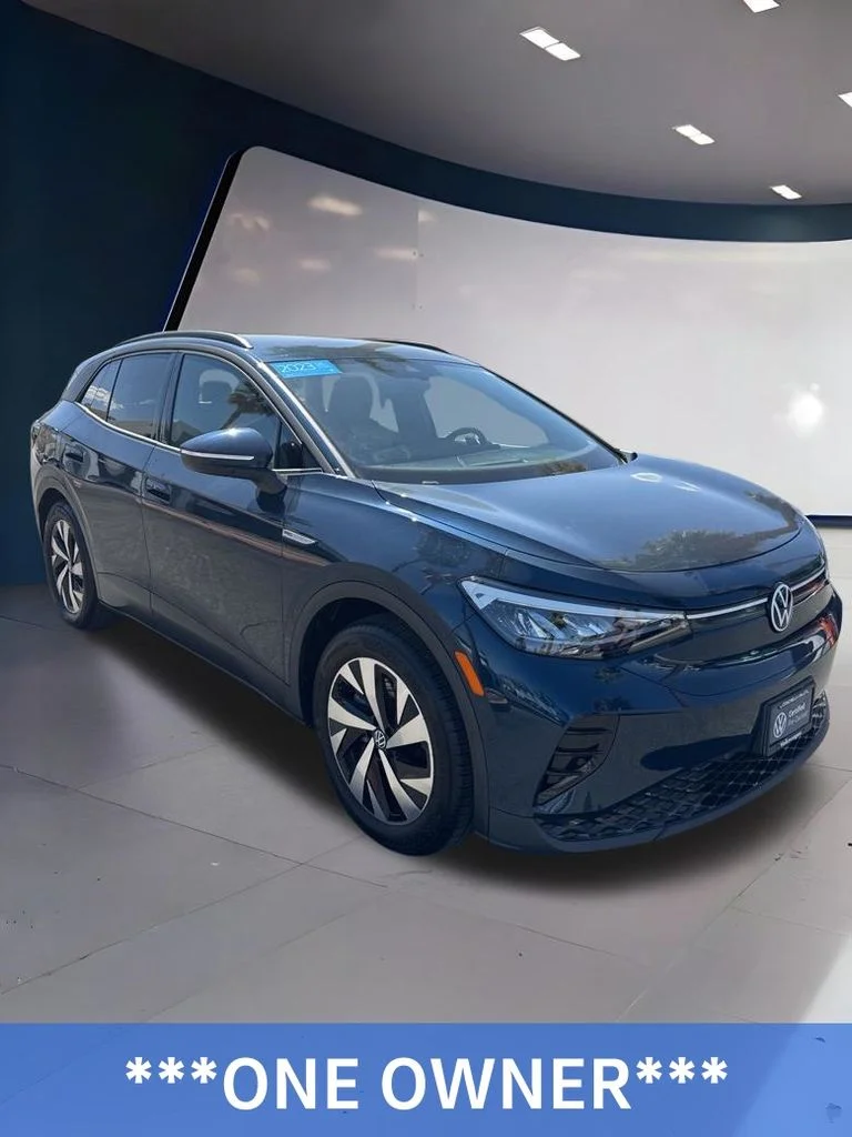 2023 Volkswagen ID.4 PRO SK's photo