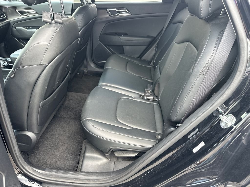 Used 2025 Black Kia EX image 21