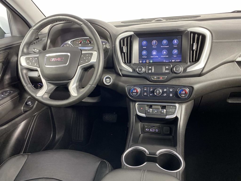 Used 2024 White GMC SLT image 13