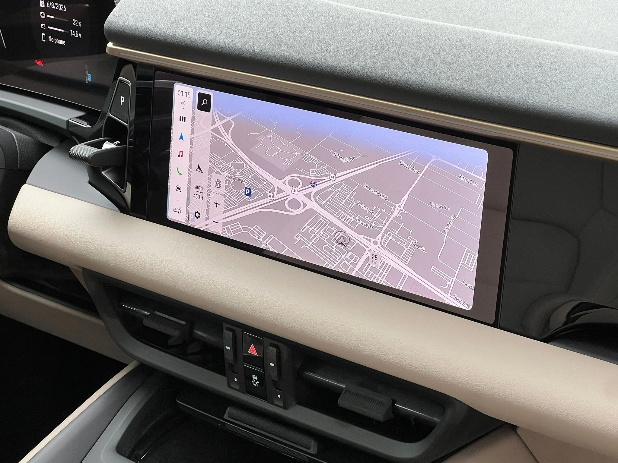 Used 2025 White Porsche 4 image 39