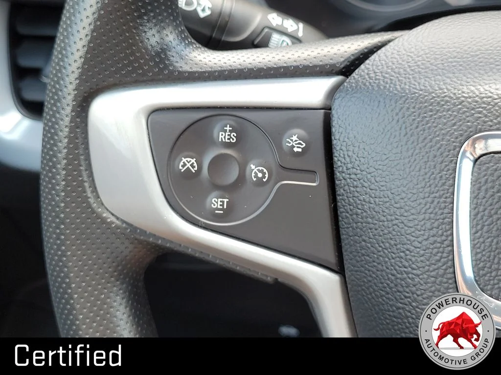 Used 2022 Silver GMC SLE image 27