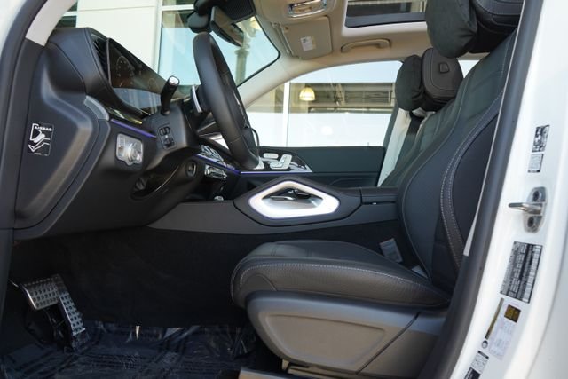 New 2026 Polar White Mercedes-Benz GLS 450 image 27