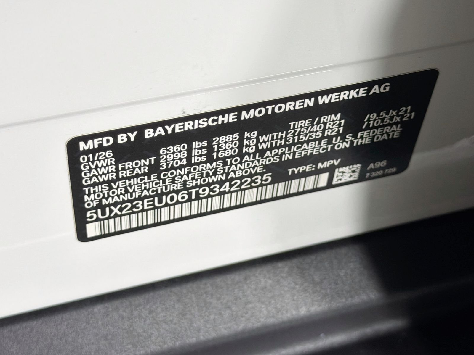 Used 2026 Mineral White Metallic BMW xDrive40i image 34