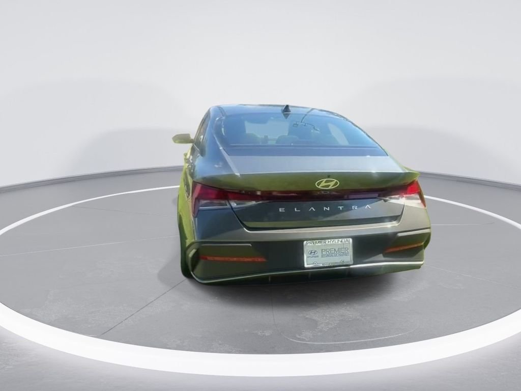 Certified Used 2026 Gray Hyundai SE image 7