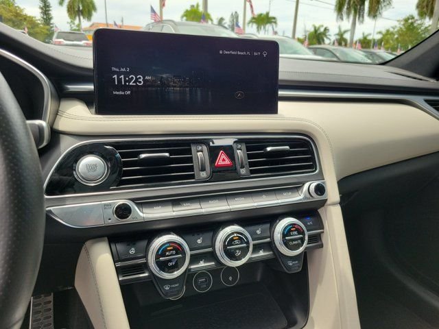 2023 GENESIS G70 Standard - Photo 26