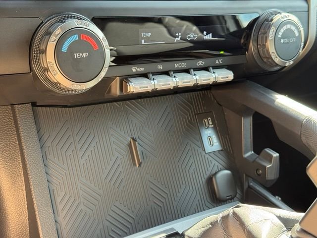 Used 2026 White Toyota SR5 image 38
