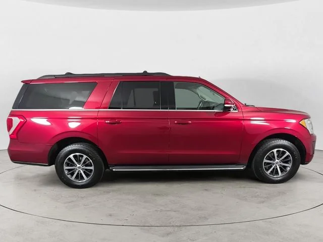 Used 2018 Ruby Red Metallic Ford XLT image 4
