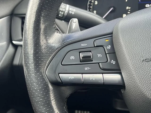 Used 2021 Black Cadillac Sport image 31