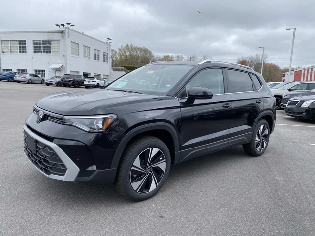 2026 Volkswagen Taos SE 4MOTION