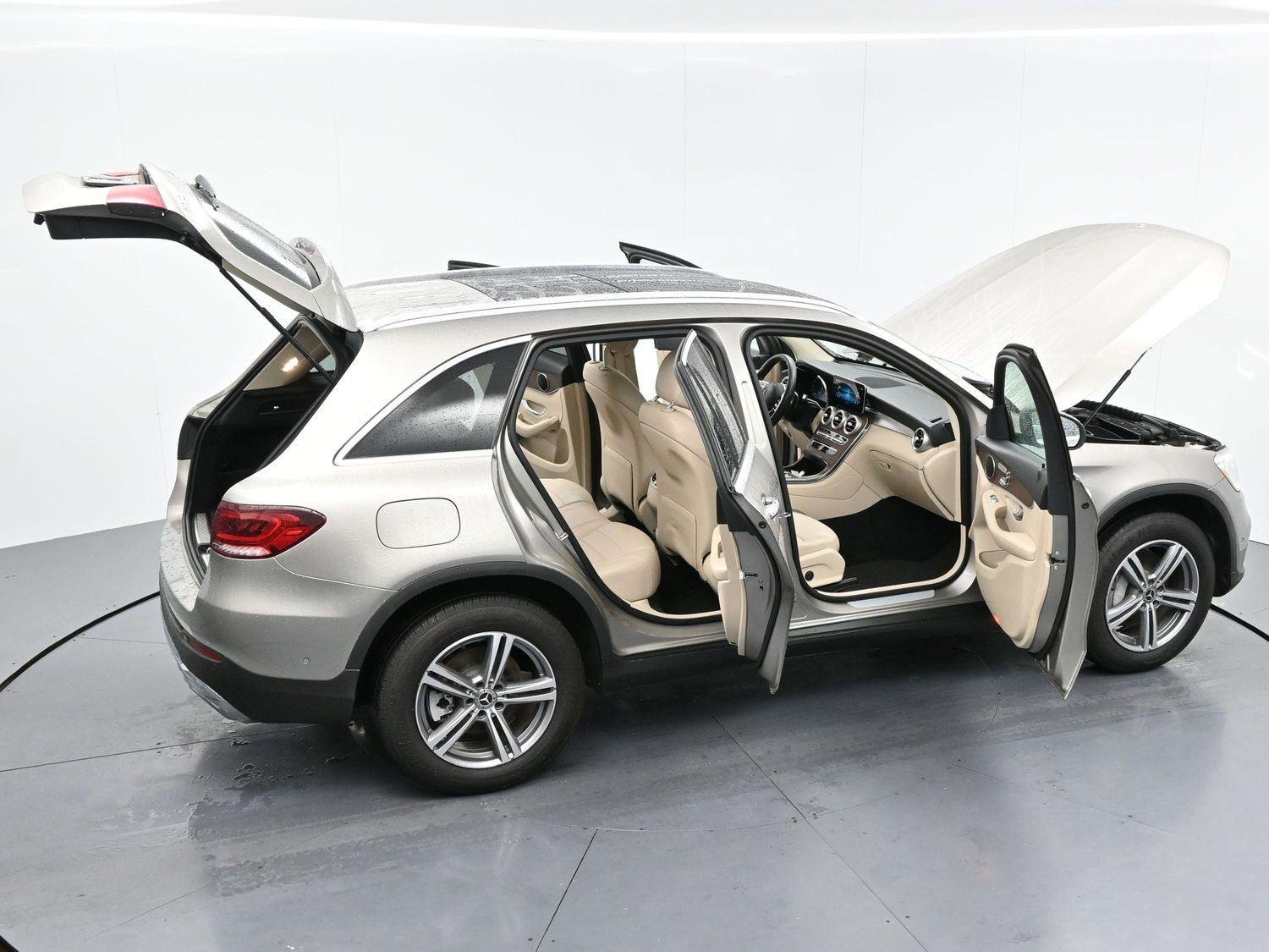 Used 2021 Mojave Silver Metallic Mercedes-Benz GLC 300 image 43