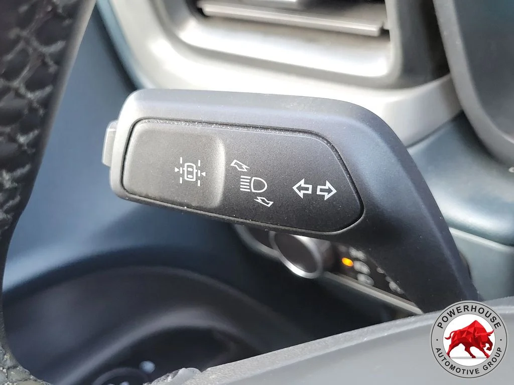 Used 2024 Blue Ford Lariat image 31