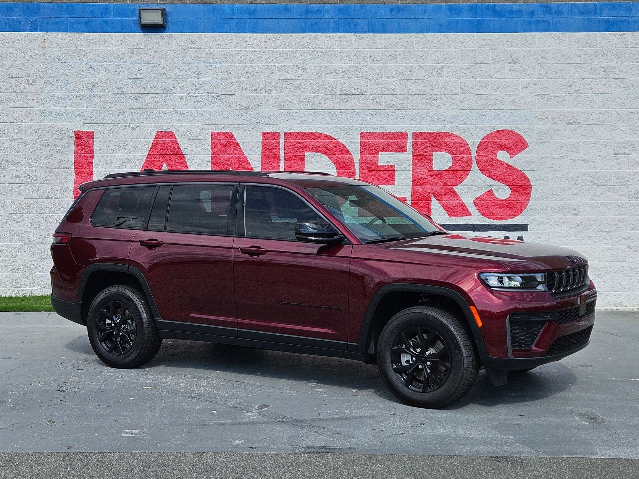 New 2026 Velvet Red Pearl-Coat Exterior Paint Jeep Laredo Altitude image 1