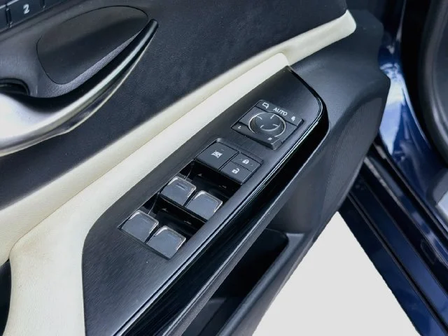 Certified Used 2022 Mica Lexus ES 350 image 23