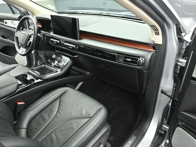 2023 LINCOLN NAUTILUS - Image 28