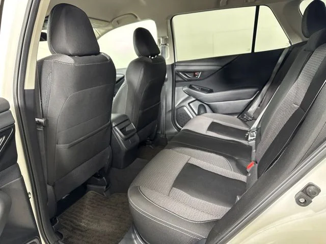 Used 2024 Crystal White Pearl Subaru 2.5i image 12