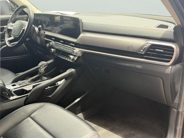Used 2025 Gray Kia LX image 18