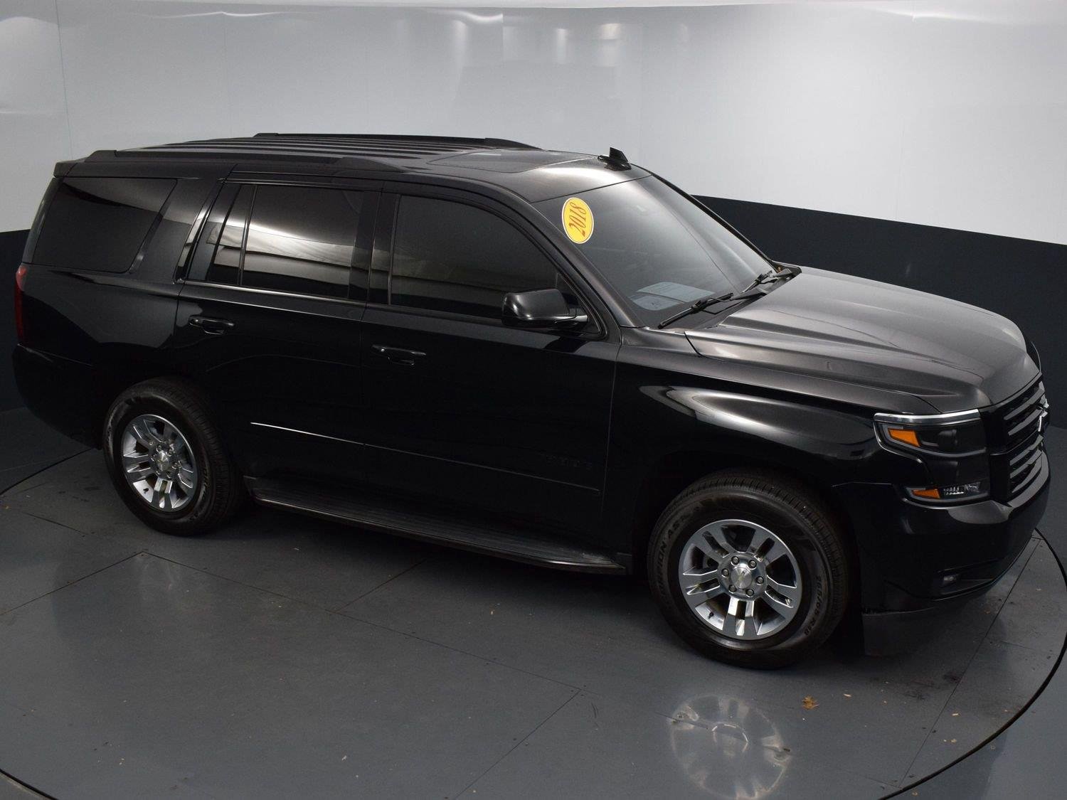 Used 2018 Black Chevrolet Premier image 40