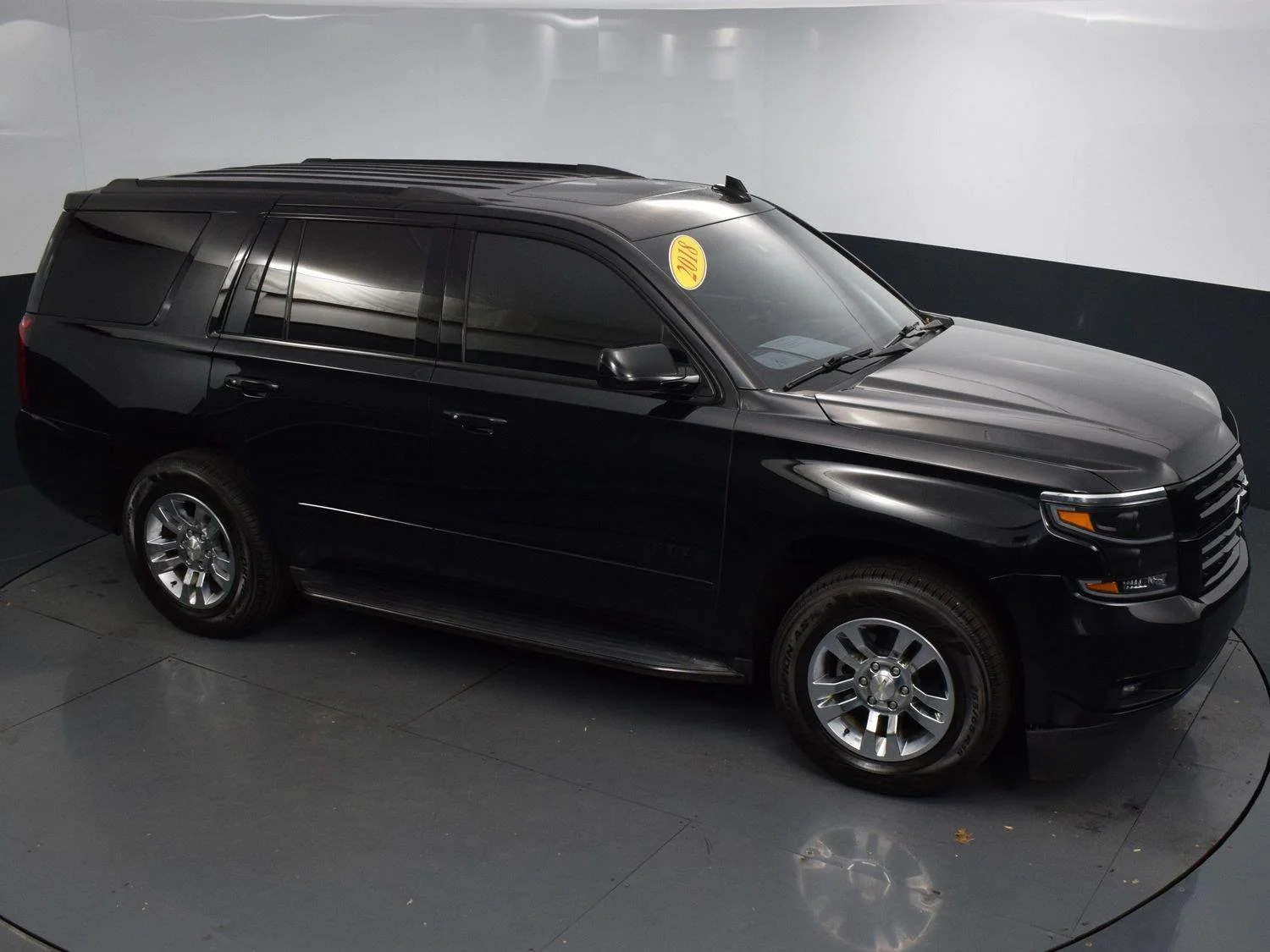 Used 2018 Black Chevrolet Premier image 40