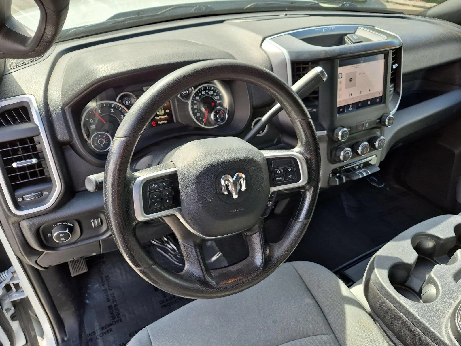 Used 2022 Bright White Clearcoat Ram Big Horn image 18