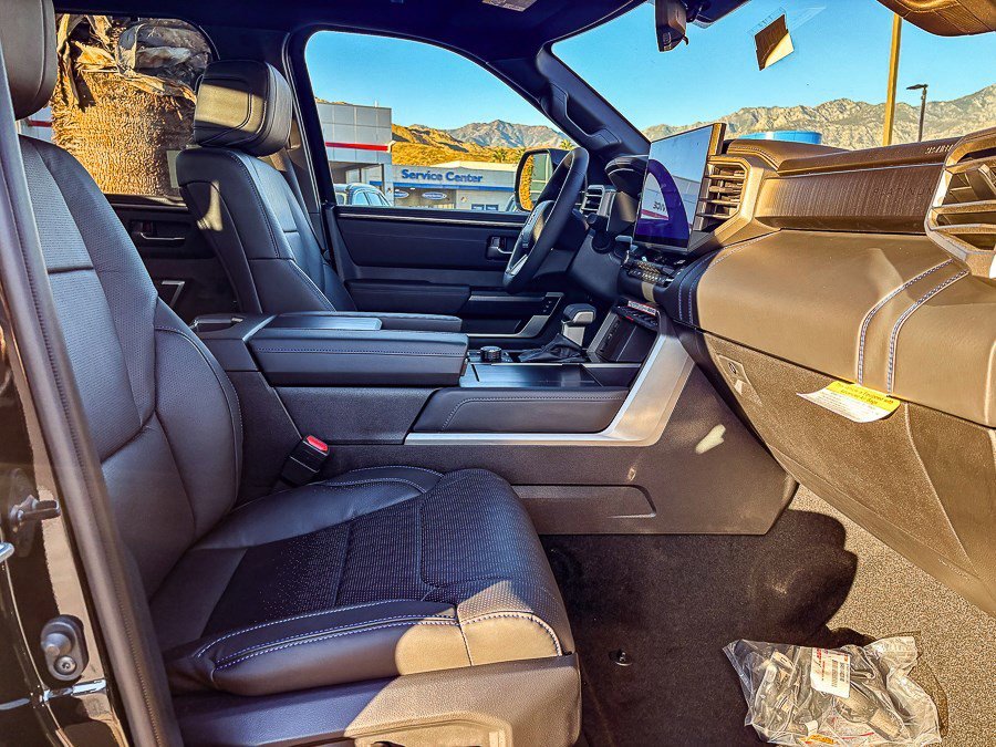 2026 Toyota Tundra Platinum - Photo 17