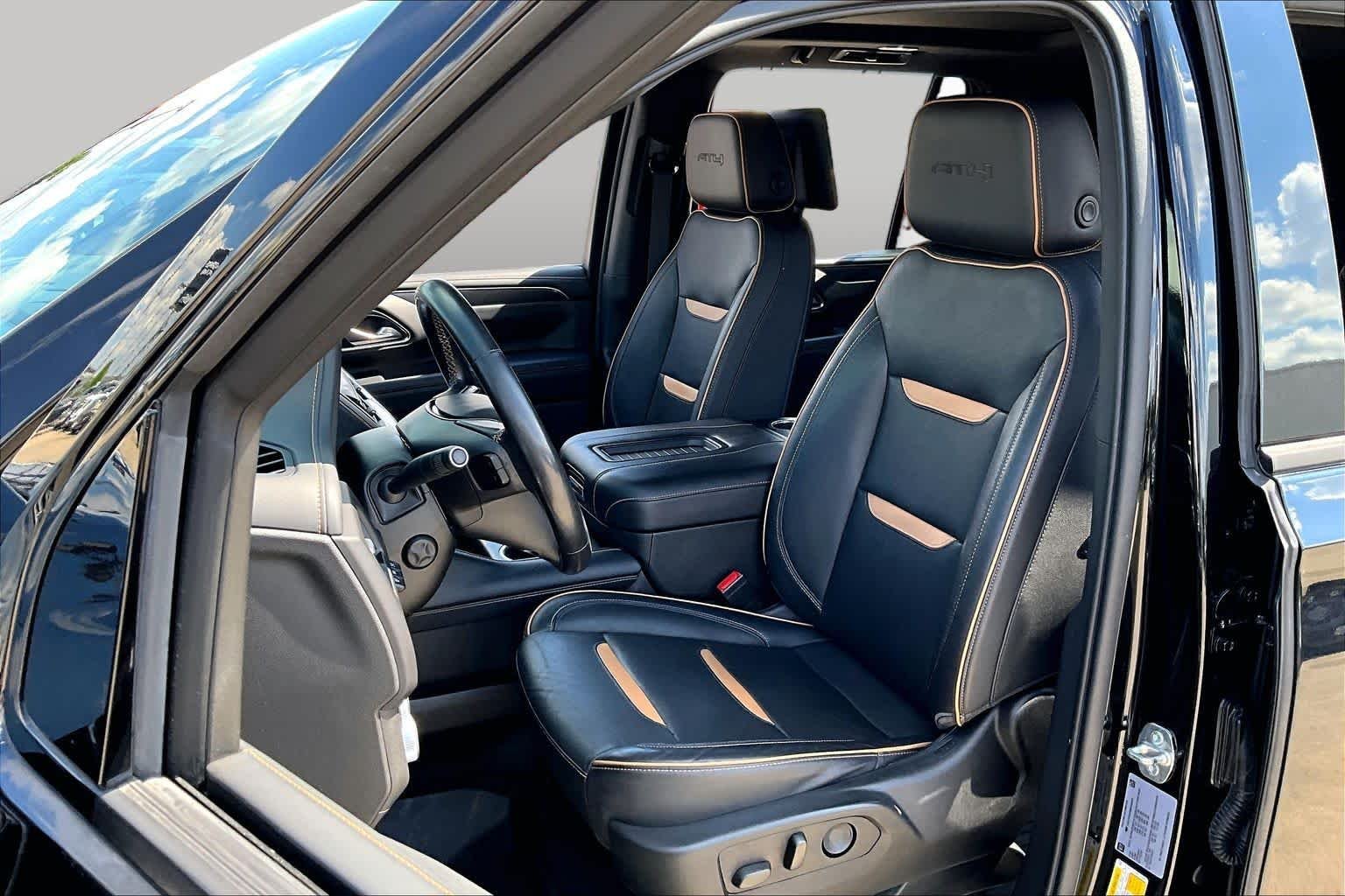 Used 2021 Onyx Black GMC AT4 image 8