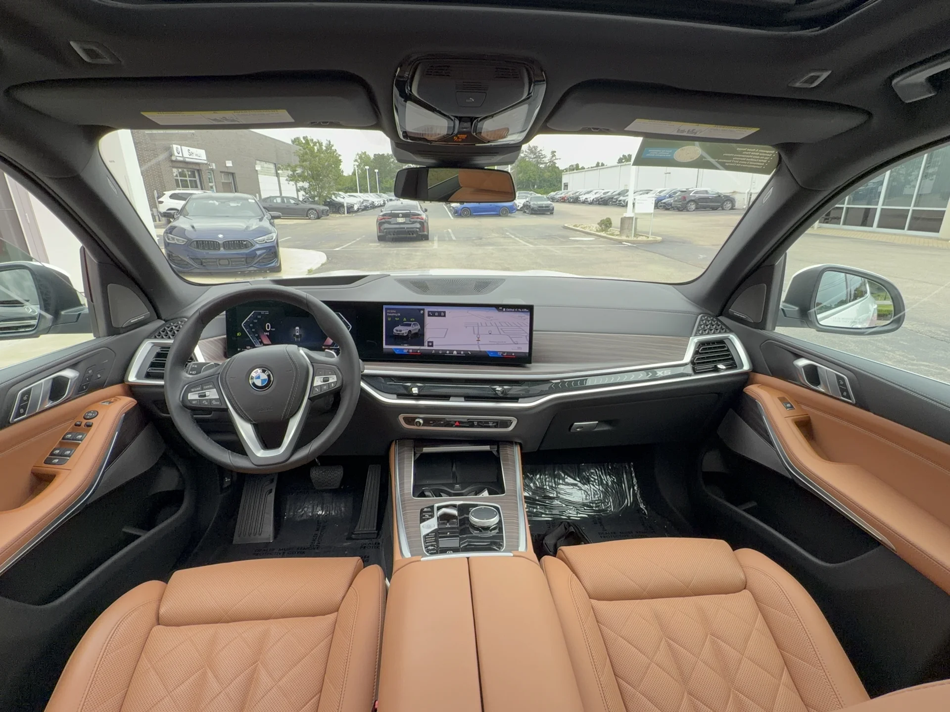 Certified Used 2024 Alpine White BMW xDrive40i image 12