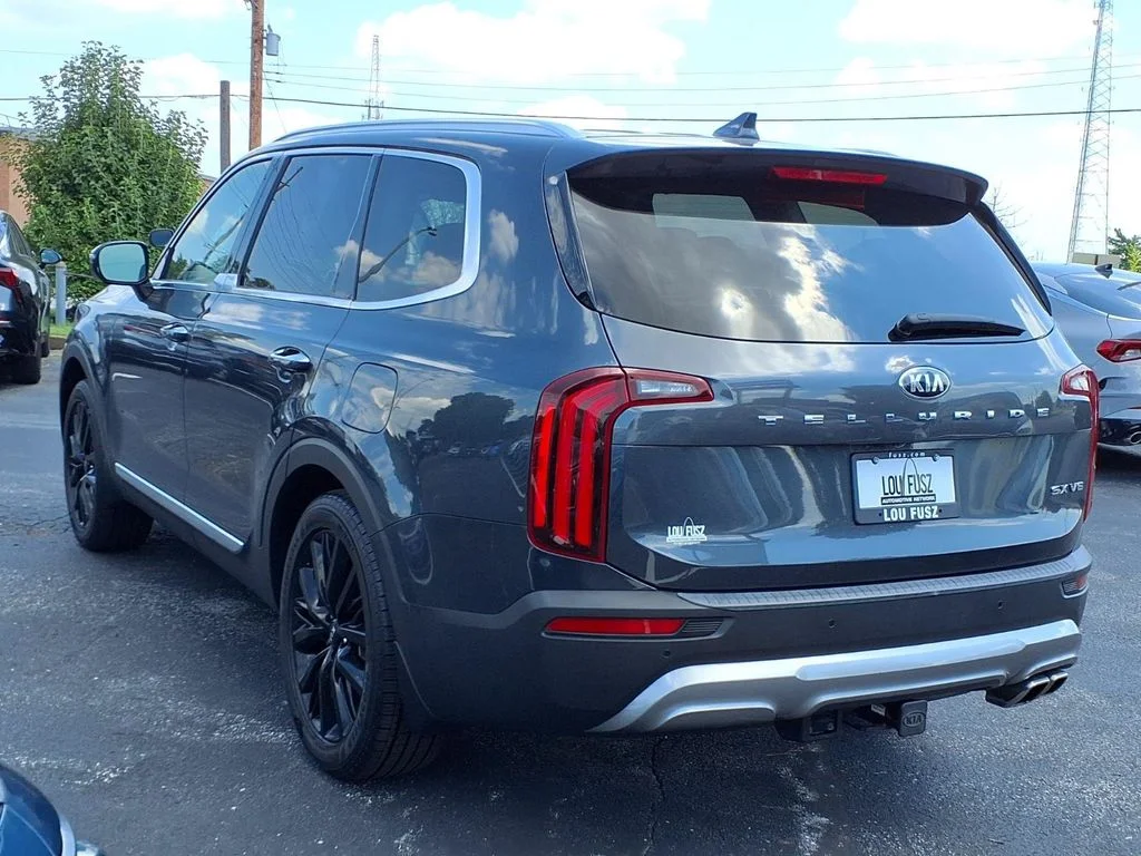 Used 2020 Gravity Gray Kia SX image 2