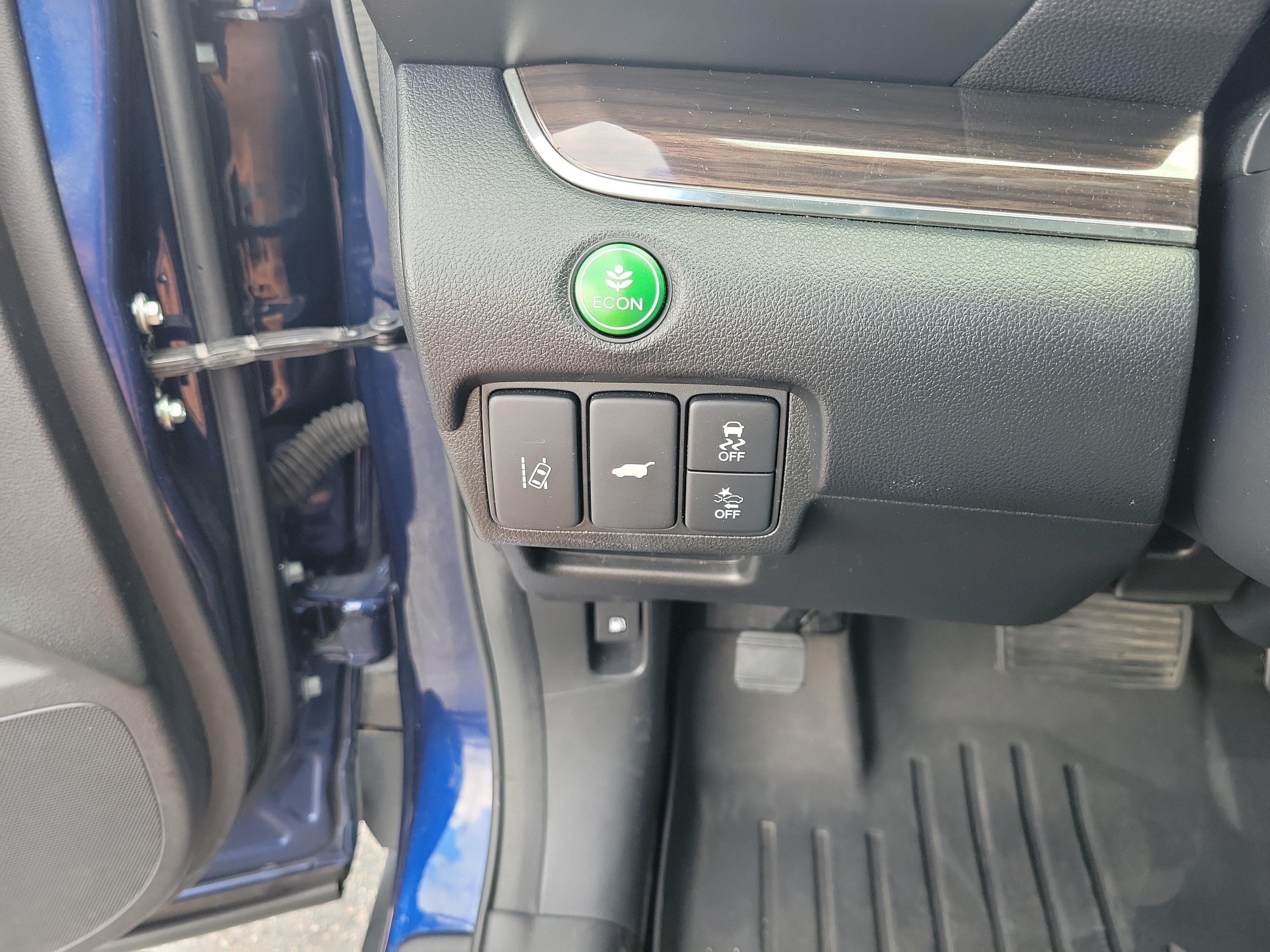 Used 2016 Blue Honda Touring image 26